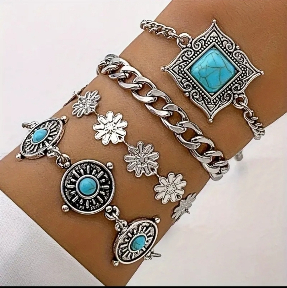 Vintage Boho 4-Piece Bracelet Set Tourquoise Inlaid Cuban Chain Carvings